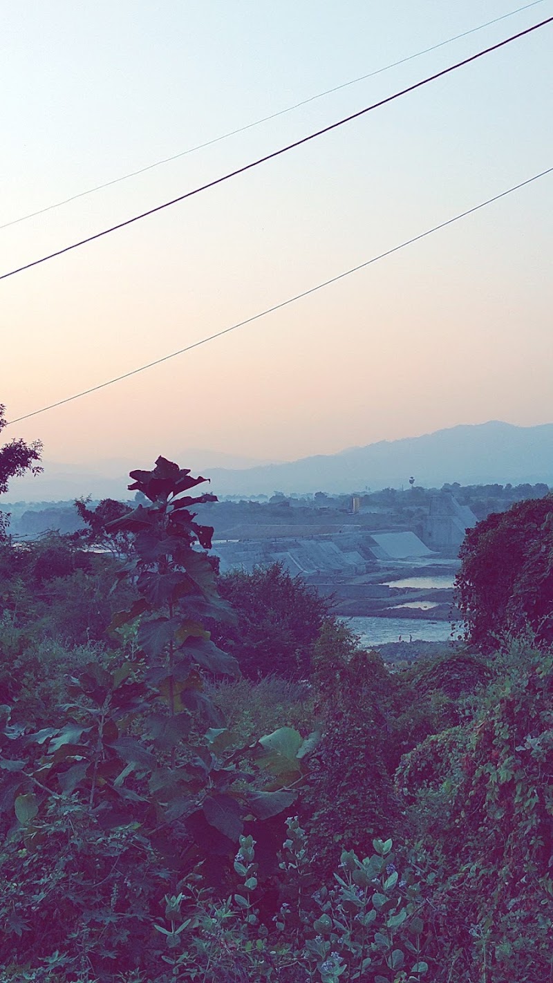 Sardar Sarovar Dam Reservoir - Sardar Sarovar Dam Reservoir