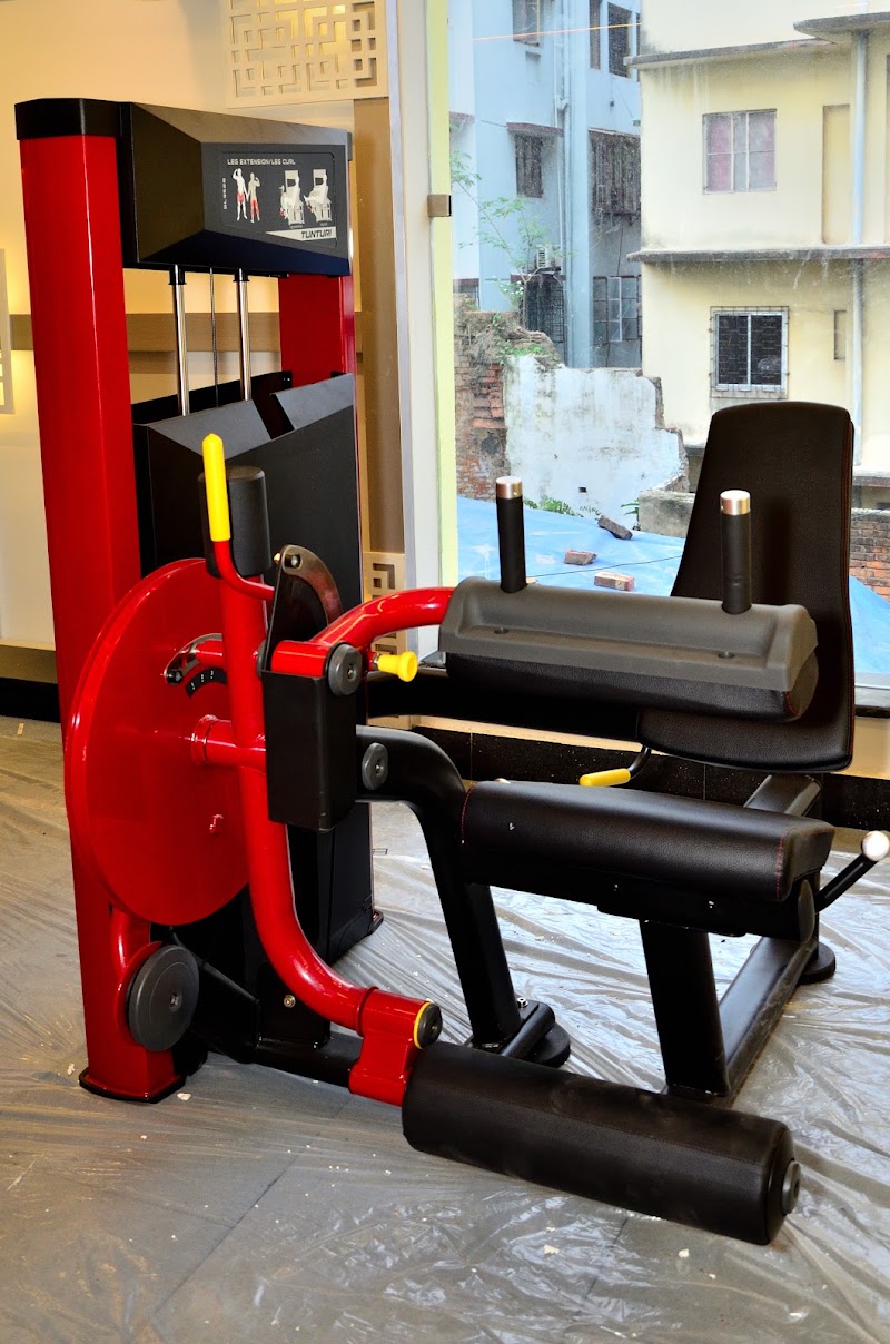 AGRANI FITNESS STUDIO - AGRANI FITNESS STUDIO, 24d, Peary Mohan Roy Rd, Chetla, Kolkata, West Bengal 700027, India
