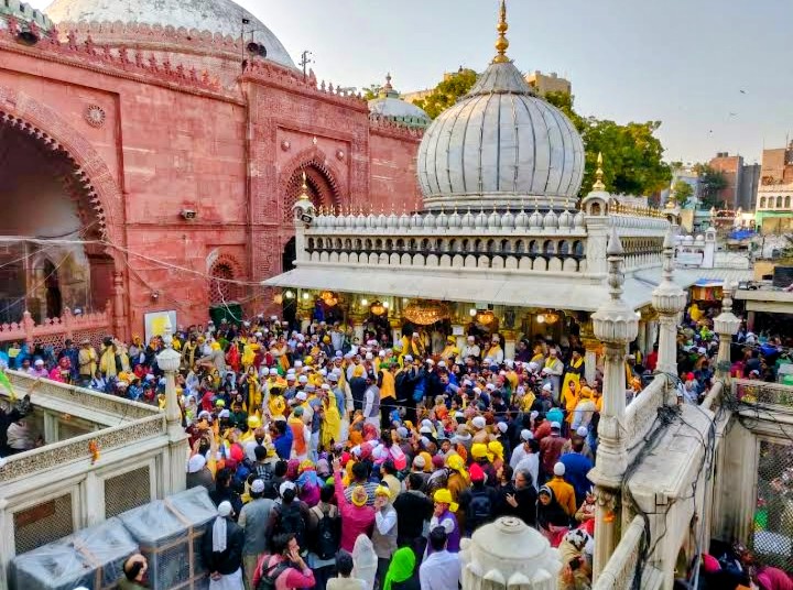 Dargah Nizamuddin Aulia - Dargah Nizamuddin Aulia B-27, Nizamuddin, Nizammudin West Slum, Nizamuddin West, New Delhi, Delhi 110013, India
