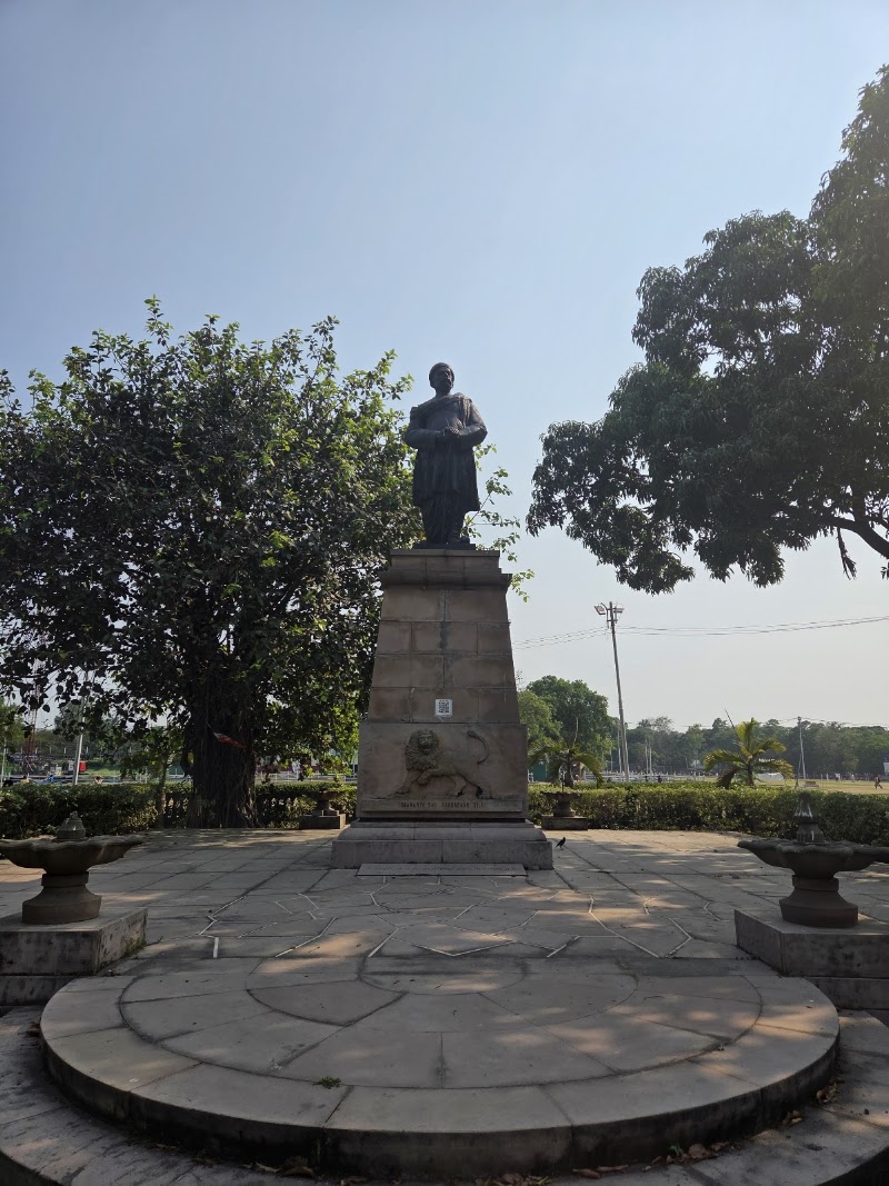 The Cenotaph - The Cenotaph H87W+9P6, Maidan, Kolkata, West Bengal 700021, India