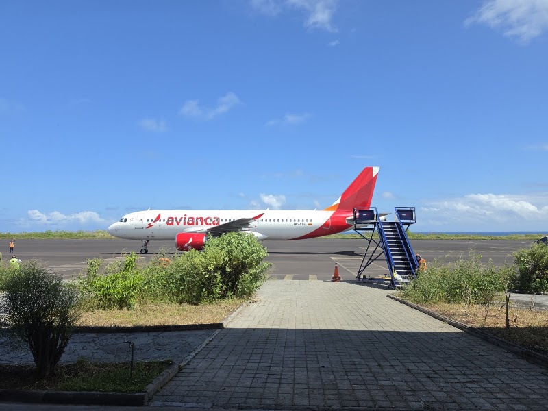 San Cristóbal Airport - San Cristóbal Airport, 39RM+GGC, Puerto Baquerizo Moreno, Ecuador