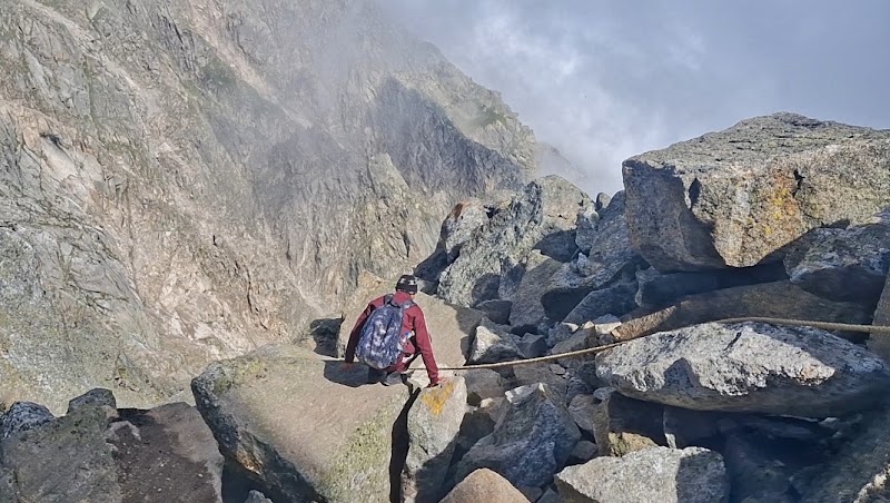 Kinnaur Kailash - Kinnaur Kailash Kinnaur Kailash, Dhar Gara, Himachal Pradesh 172109, India