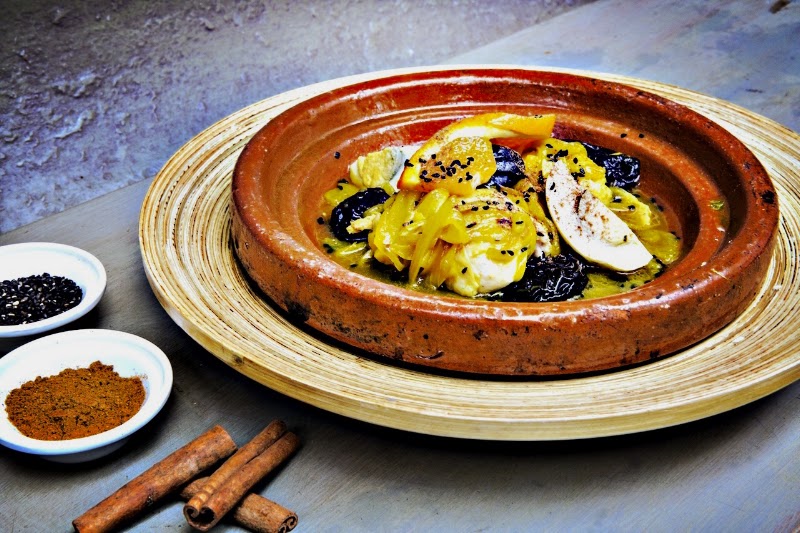 Yahmi - Yahmi 25 Av. Victoria, 75001 Paris, France