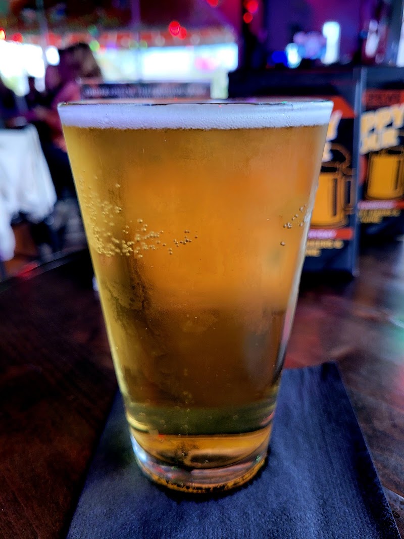 Best Brews Taproom - Best Brews Taproom, 2068 McCulloch Blvd N Ste A, Lake Havasu City, AZ 86403, USA