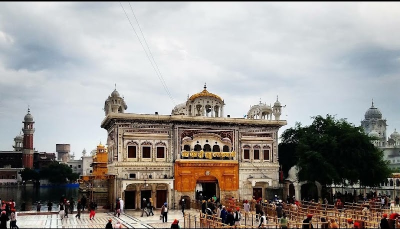 Sri Harmandir Sahib - Sri Harmandir Sahib Atta Mandi, Katra Ahluwalia, Amritsar, Amritsar Cantt., Punjab 143006, India