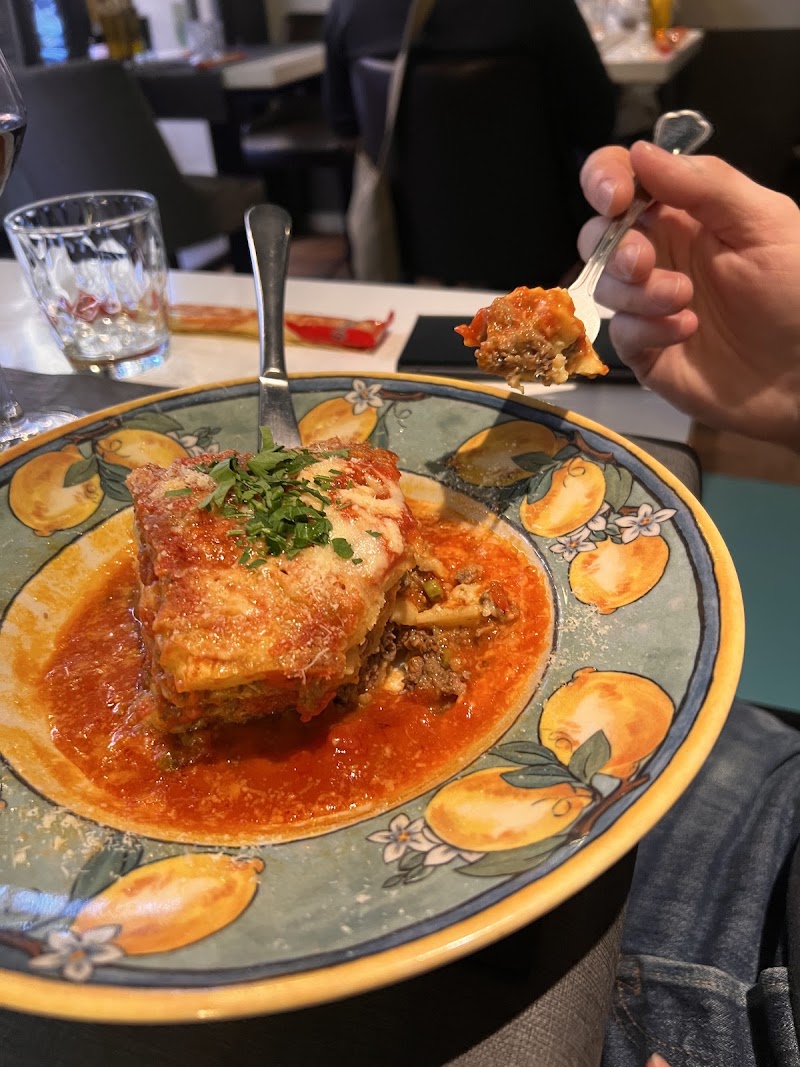 L'Oliveto - L'Oliveto 38 Rue de Buci, 75006 Paris, France