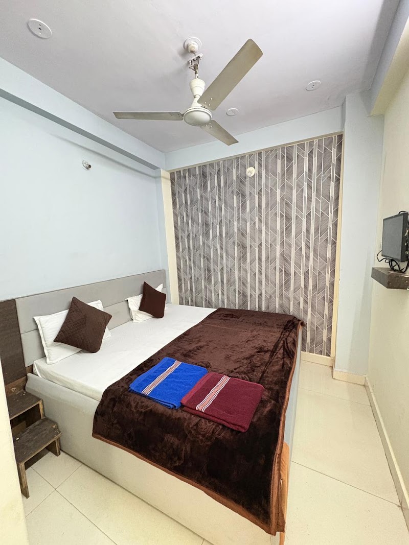 Khandelwal Guest House - Khandelwal Guest House, Mahakal Ghati, 5/10, Bharat Mata Mandir Marg, near Choubis Khamba, Jaisinghpura, Ujjain, Madhya Pradesh 456001, India