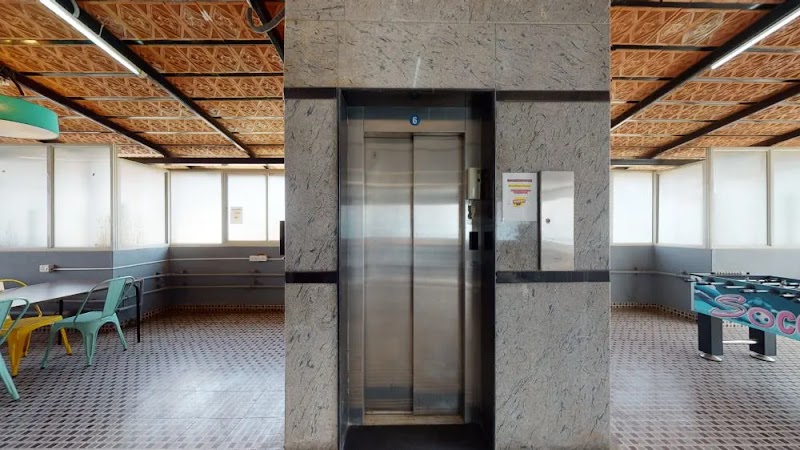 Stanza Living Como House | PG for Females in Tavarekere