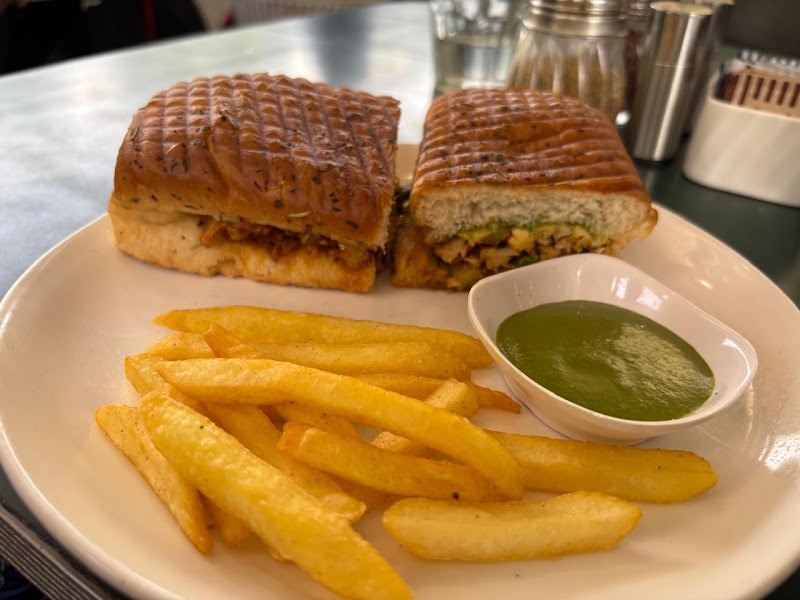 Cafe Monza - Cafe Monza Bhoomi Heights, WING-A, Kharghar Station Rd, विंग F, सेक्टर 8, खारघर, पनवेल, महाराष्ट्र 410210, India