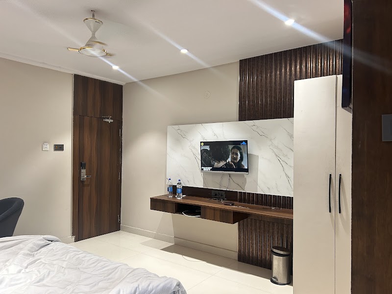 Hotel Bhagirathi - Hotel Bhagirathi, Pradeshipara, Sambhunagar Pada, Bhawanipatna, Odisha 766001, India
