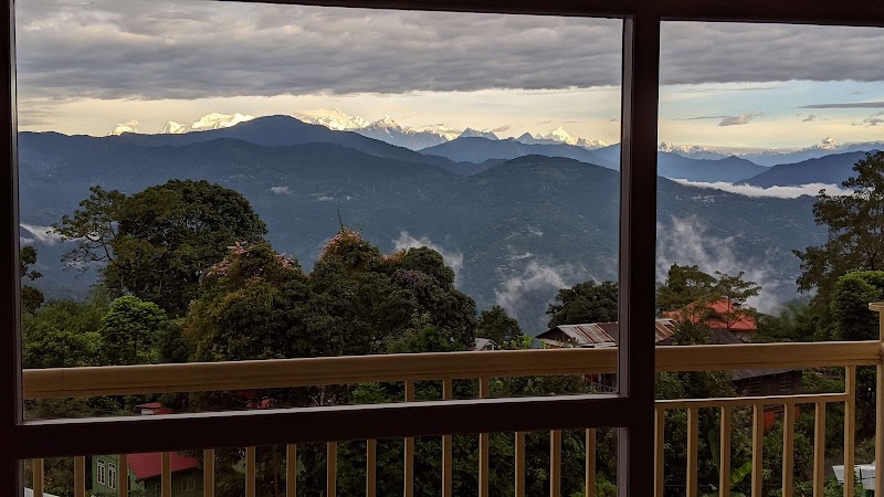 Shikher Guest House - Shikher Guest House, Mahakal Dara Bara Bhalukhop Rd, Tirpai, Kalimpong, West Bengal 734316, India
