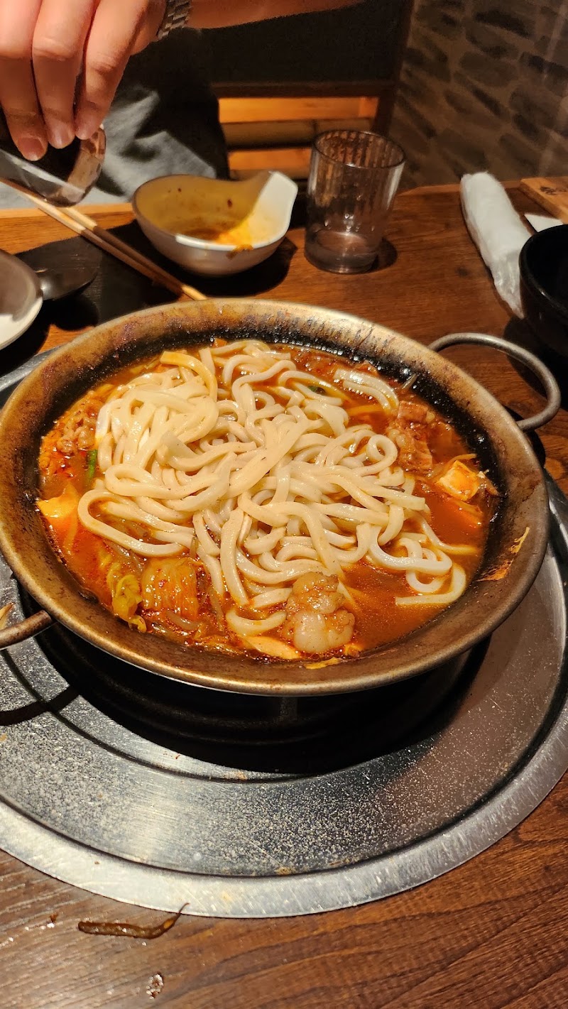 Ura-namba An - Ura-namba An 11-3 Nanbasennichimae, Chuo Ward, Osaka, 542-0075, Japan