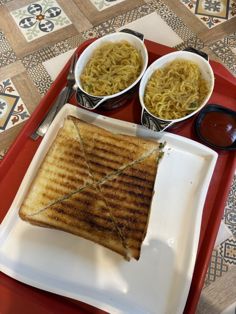 Garden Cafe - Garden Cafe Shop No 07 At Bhose Khind Mahableshwar Main Road, Panchgani - Mahabaleshwar Rd, Bhose, Maharashtra 412805, India