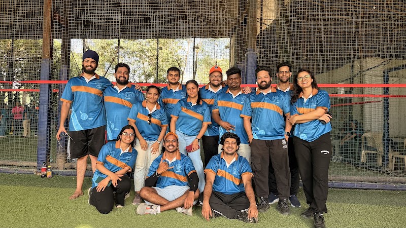 V4 Sports Arena - V4 Sports Arena Yashwant Smruti, ANAND NAGAR BARKHA CO-OPERATIVE GROUP HOUSING SOCIETY, Bhandup Village Rd, opp. Usha Nagar, Usha Nagar, Bhandup West, Mumbai, Maharashtra 400078, India