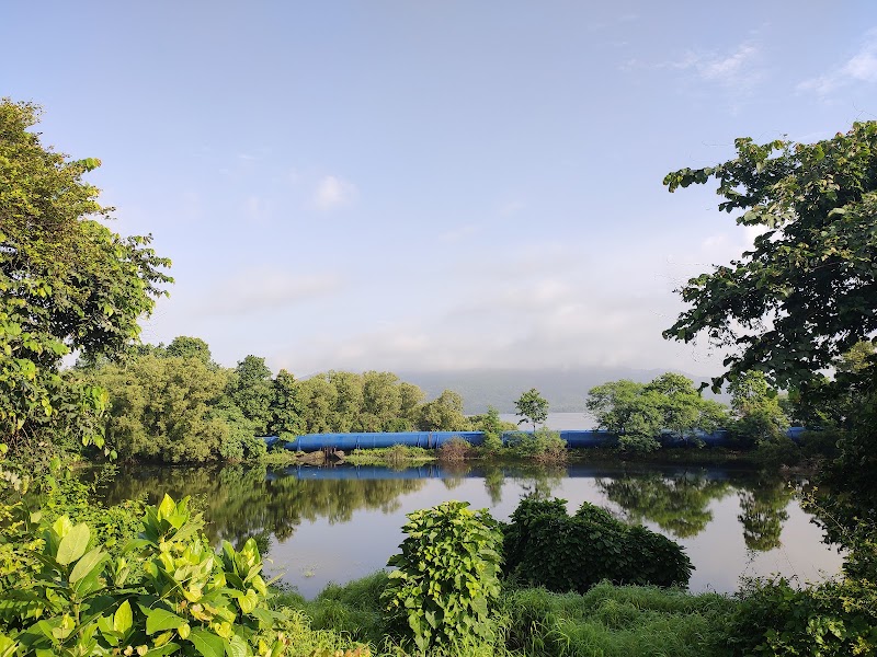 Vihar Lake - Vihar Lake 4WXC+6MP, Pipe Line Rd, Bhandup Complex, Khindipada, Bhandup West, Mumbai, Maharashtra 400082, India