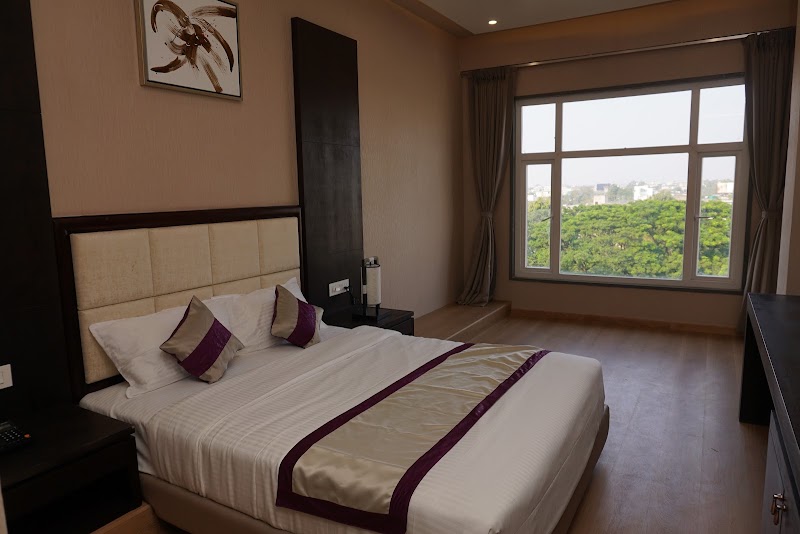 Empire Stay - Empire Stay 5th Floor, Empire Mall, opposite Samarth High School, Sharda Vihar, Amravati, Maharashtra 444605, India