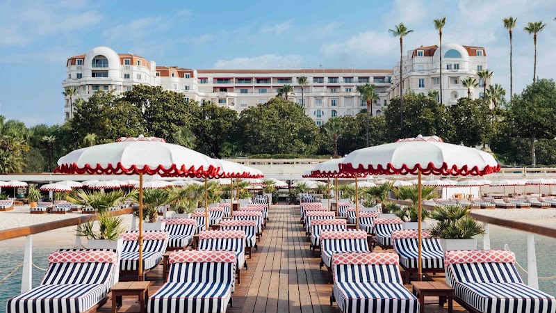 Hotel Barrière Le Majestic Cannes - Hotel Barrière Le Majestic Cannes 10 Bd de la Croisette, 06400 Cannes, France