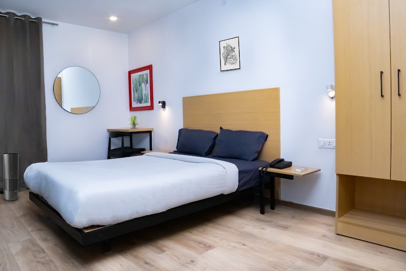 Housr Malibu - Housr Malibu SR 8, near Park Hospital, Malibu Towne, Sector 47, Gurugram, Haryana 122018, India