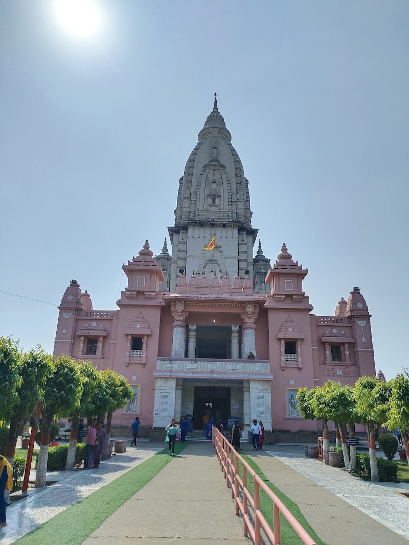 Shri Kashi Vishwanath Jyotirlinga Mandir Parisar - Shri Kashi Vishwanath Jyotirlinga Mandir Parisar 31-24, Gyanvapi Main Road Vishalaks, Kashi Lahori Tola Near Ganpati Guest House Meer Ghat, Ghats of Varanasi, Lahori Tola, Varanasi, Uttar Pradesh 221001, India