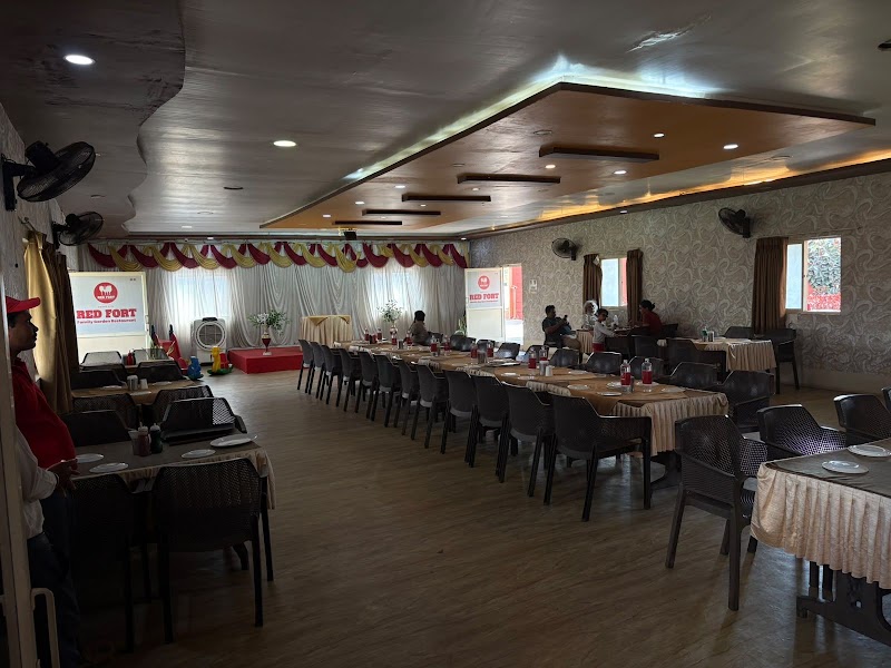 Red Fort Family Garden Restaurant - Red Fort Family Garden Restaurant, beside Jayadeva choultry, Swami Vivekananda Badavane, Davangere, Karnataka 577004, India