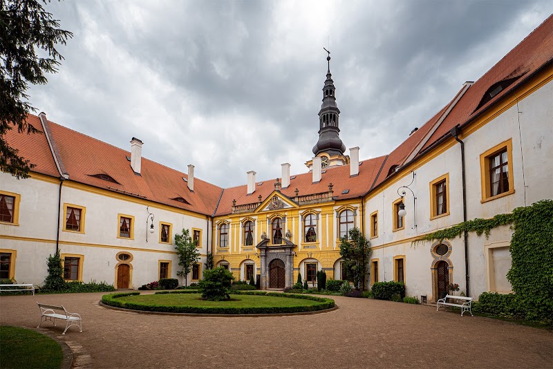 Děčín Castle - Děčín Castle, Dlouhá Jízda 1254/11 40502, 1 Děčín-Děčín 2, Czechia