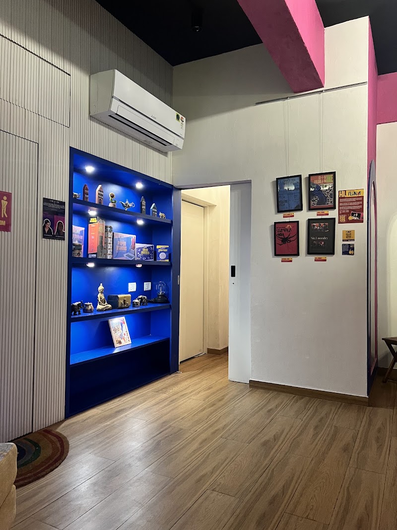 3 Art House - 3 Art House Unit 1, Art House, Mohini Heights, 5th Rd, Govind Dham, Khar West, Mumbai, Maharashtra 400052, India