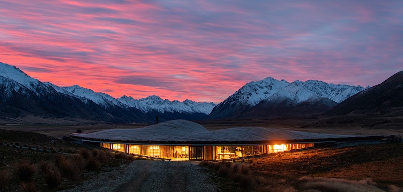 The Lindis Lodge - The Lindis Lodge, 1490 Birchwood Road, Ahuriri Valley 9412, New Zealand