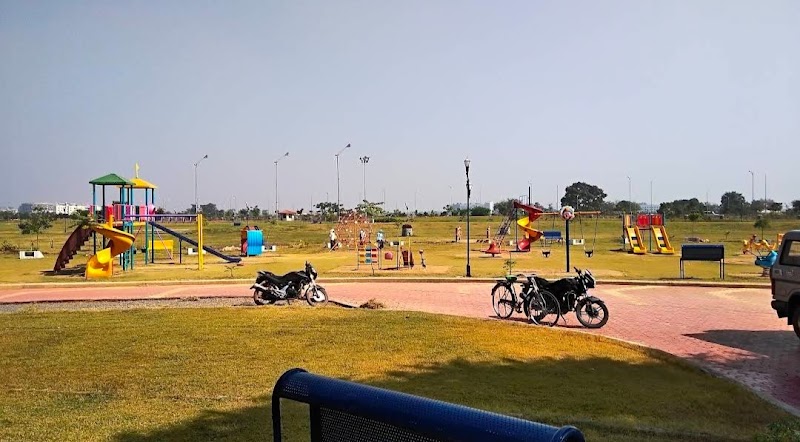 Atal Park - Atal Park 5Q5M+5F3, Naya Raipur Marg, Sector 19, Kayabandha, Atal Nagar-Nava Raipur, Chhattisgarh 492018, India