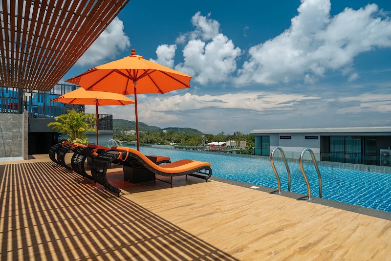 Wekata Luxury - Wekata Luxury, 98, 424 Thanon Kata Kata Beach, Tambon Karon, Amphoe Mueang, Chang Wat Phuket 83100, Thailand