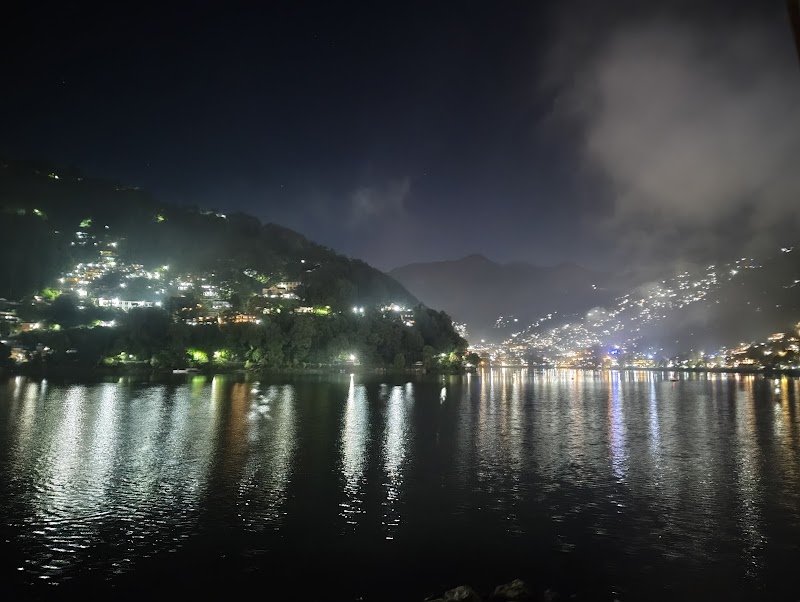 Shah Guest House Nainital - Shah Guest House Nainital, near Masjid, Tallital, Nainital, Uttarakhand 263001, India
