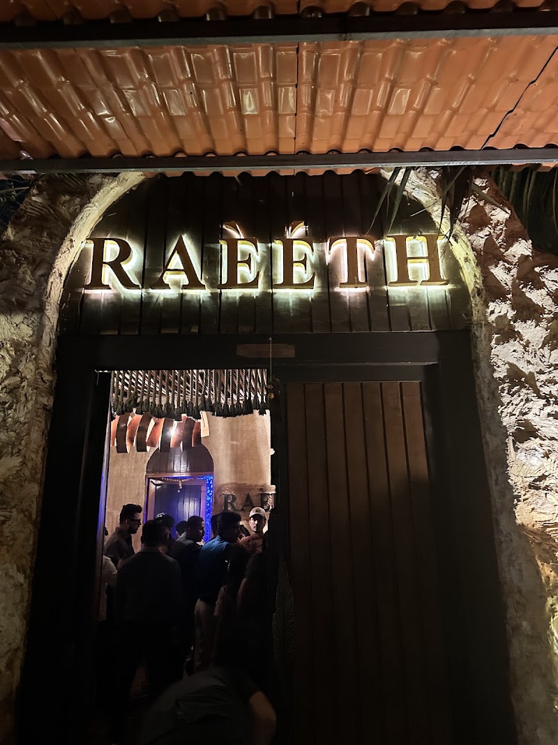 RAEETH Goa - RAEETH Goa H.No 600, 2, Ozran Beach Rd, next to Waterscapes Resort, Vagator, Anjuna, Goa 403509, India