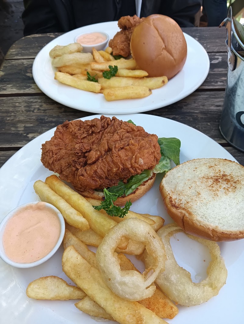The Bay (run by the Toad) - The Bay (run by the Toad), False Bay Rugby & Football Club Constantia Sports Complex, Constantia Main Rd, Constantia, Cape Town, 7700, South Africa