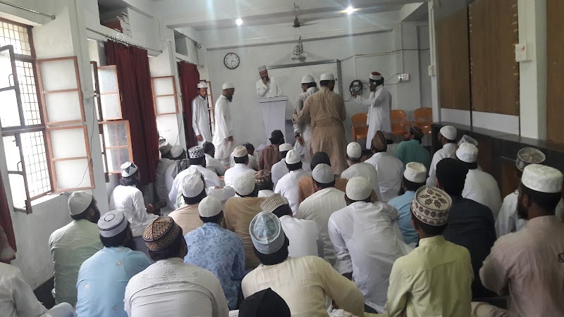 Khanqah e Arifia - Khanqah e Arifia, Shah Safi Rd, Saiyed Sarawan, Uttar Pradesh 212213, India