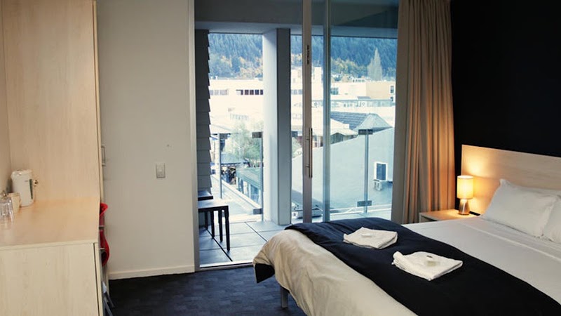 Nomads Queenstown Hostel - Nomads Queenstown Hostel, 5/11 Church Street, South island, Queenstown 9300, New Zealand