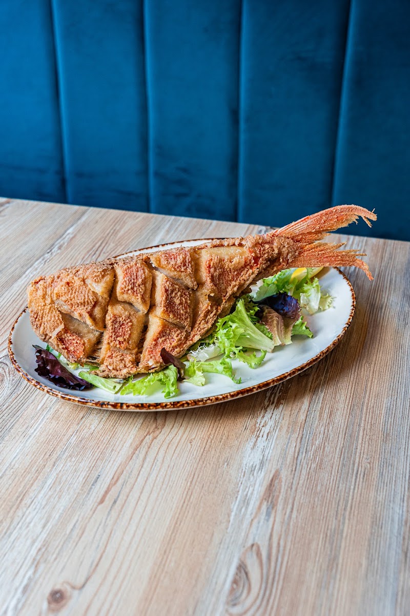 Chao Pescao Seafood Born - Chao Pescao Seafood Born Passatge Mercantil, 1, Ciutat Vella, 08003 Barcelona, Spain