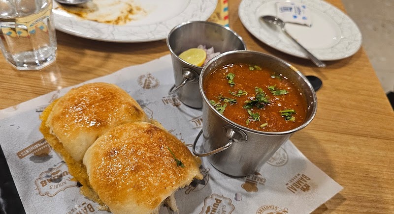 Kailash Parbat- Pure Vegetarian Restaurant - Kailash Parbat- Pure Vegetarian Restaurant Shop no-12/84/1 Vijaya Apartment , Ground Floor, 18th June Rd, opp. Bombay bazar, Altinho, Panaji, Goa 403001, India
