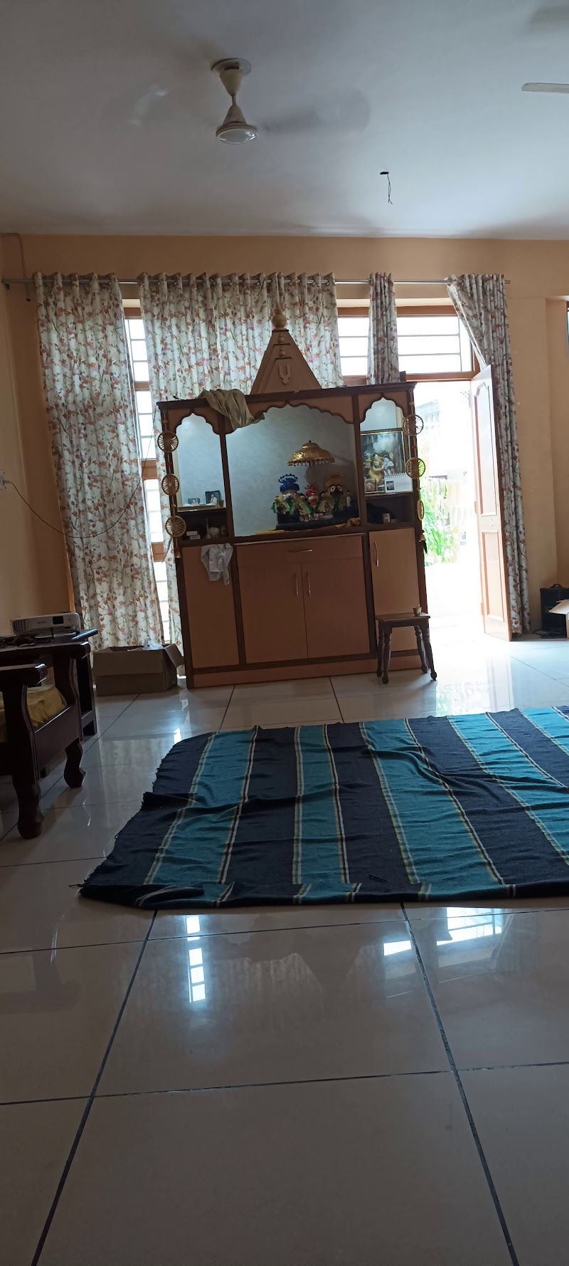 ISKCON Bhaktivriksh Center - ISKCON Bhaktivriksh Center, 87 e, Ganesh Marg, Surya Nagar, Gopal Pura Mode, Jaipur, Rajasthan 302018, India