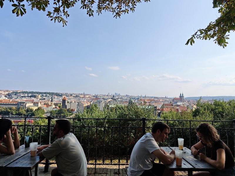 Letná Lookout Beer Garden - Letná Lookout Beer Garden Letenské sady, 170 00 Praha 7-Holešovice, Czechia