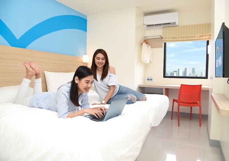 Hop Inn Hotel Aseana City Manila - Hop Inn Hotel Aseana City Manila, Lot 9 Block 5, near corner of Bradco Ave and Macapagal Blvd Aseana City, Aseana Business Park, N Abueva St, Baclaran, Parañaque, 1702 Metro Manila, Philippines