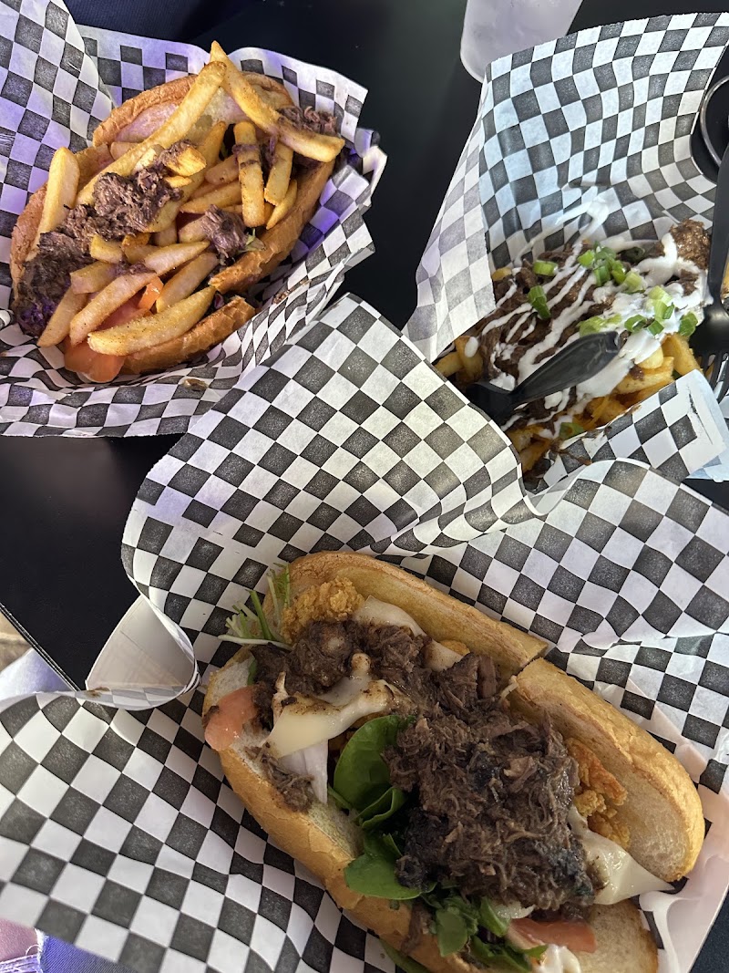 Voodoo Tavern and PoBoys - Voodoo Tavern and PoBoys 1140 Decatur St, New Orleans, LA 70116, USA