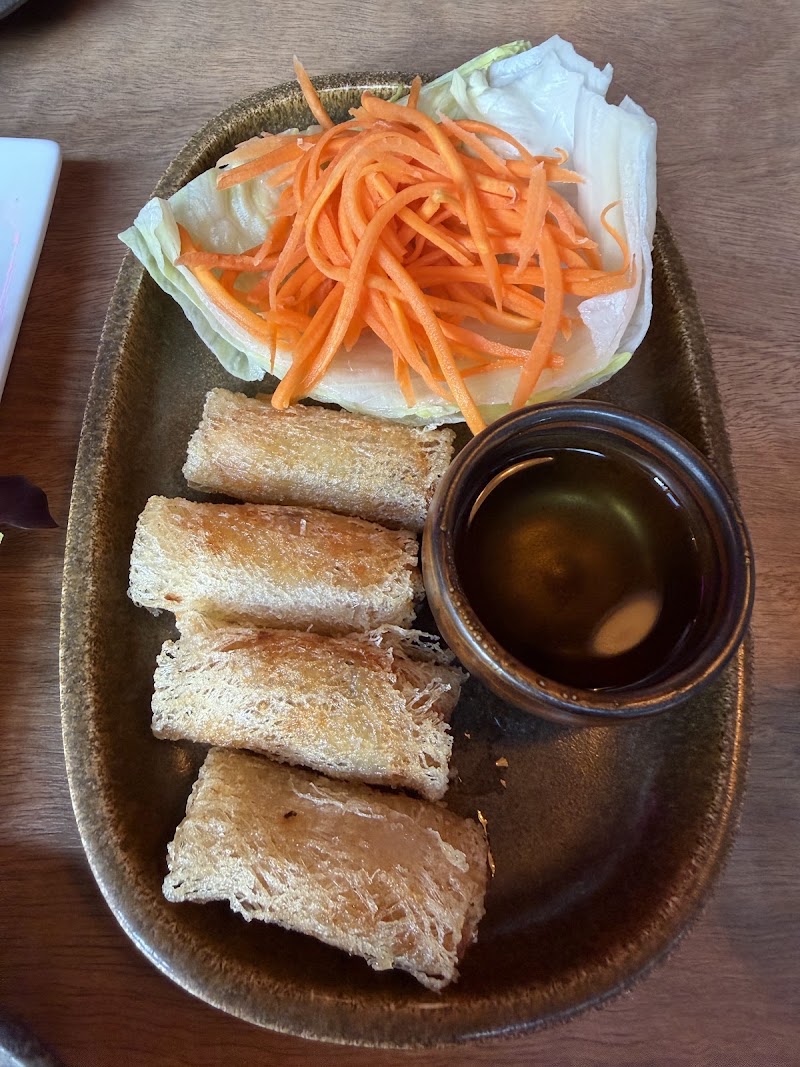 Straight Outta Saigon - Straight Outta Saigon, 138 Russell St, Melbourne VIC 3000, Australia