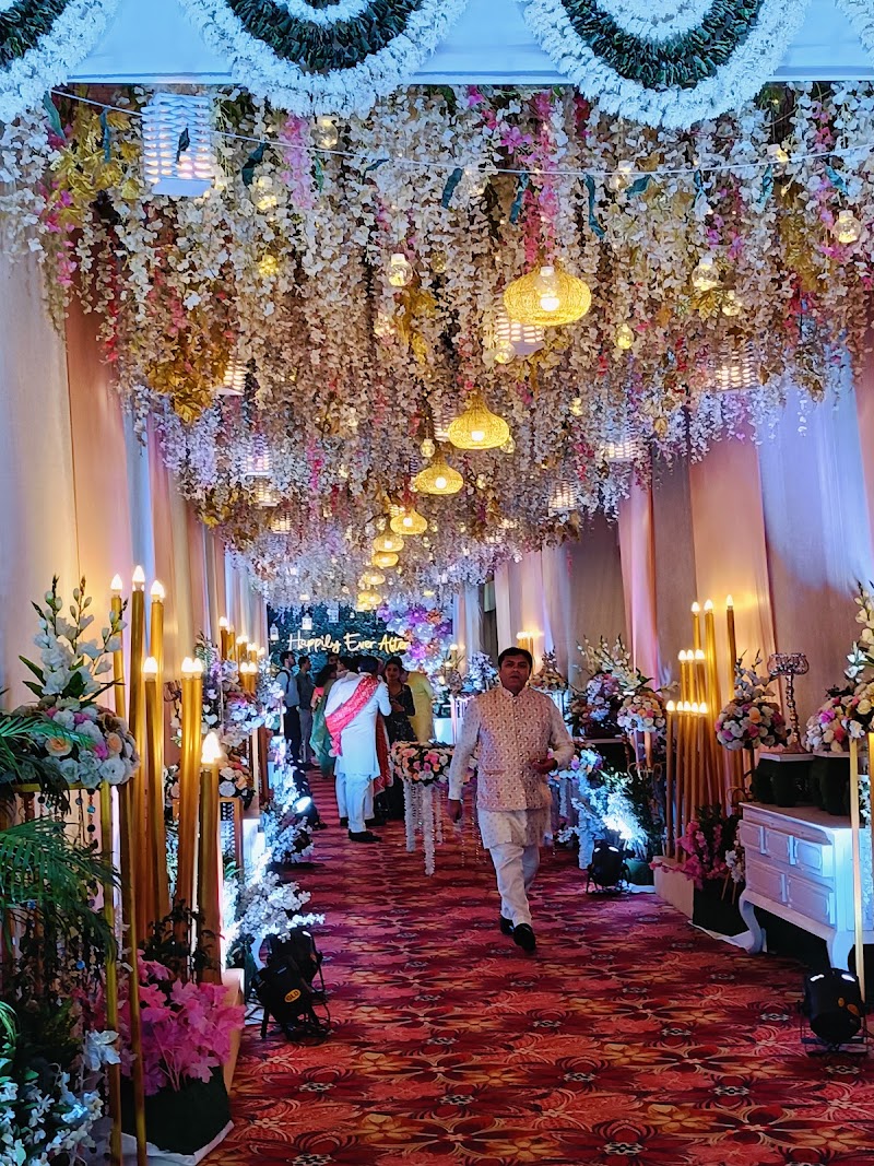 Mannat Collection - Mannat Collection, Shop No.2-123, Royal Soap Building, Next To Arab Masjid, Maulana Azad Rd, Ashadham Colony, Madanpura, Mumbai, Maharashtra 400008, India