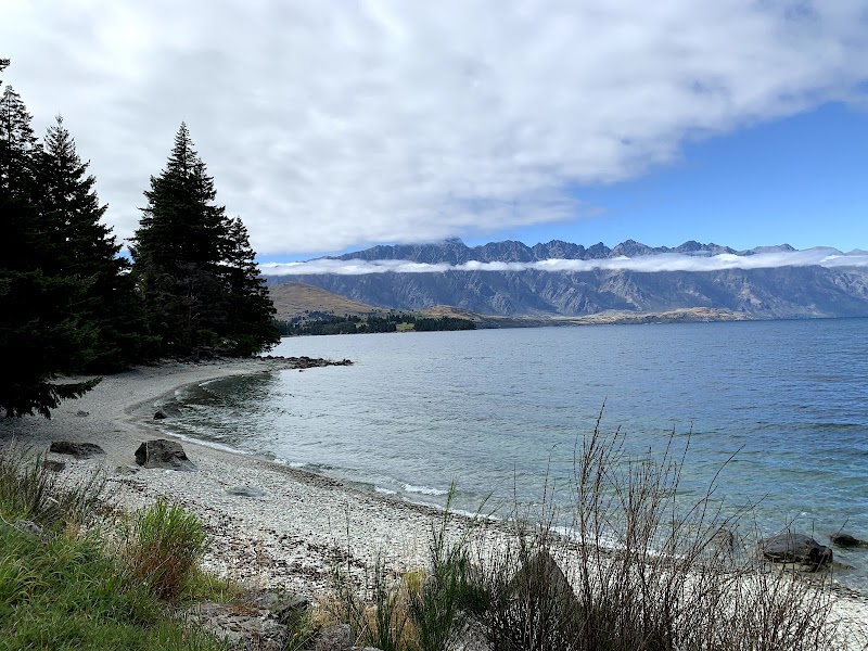 Sunshine Bay Track