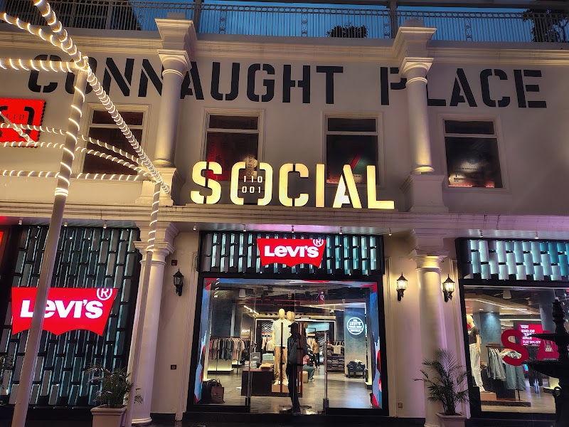 Connaught Place Social - Connaught Place Social First Floor, The Colonnade, Plot No 5, Middle Cir, Block B, Connaught Place, New Delhi, Delhi 110001, India