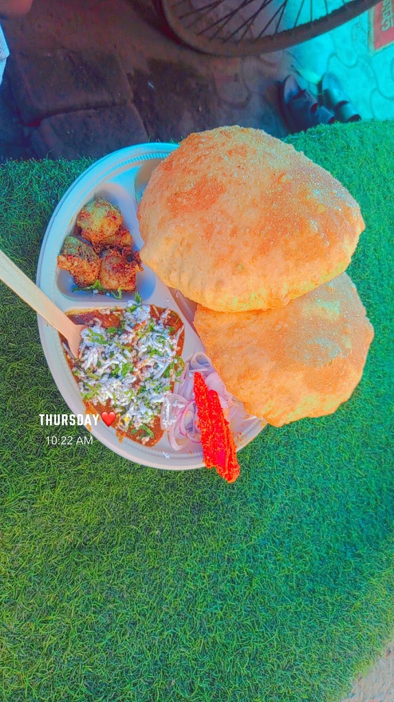 Om ji chhole bhature - Om ji chhole bhature, Gate no 5, opposite ABC, Sector 135, Noida, Uttar Pradesh 201304, India