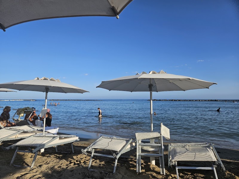 Santa Marinella Beach - Santa Marinella Beach, V. Aurelia, 312A, 00058 Santa Marinella RM, Italy