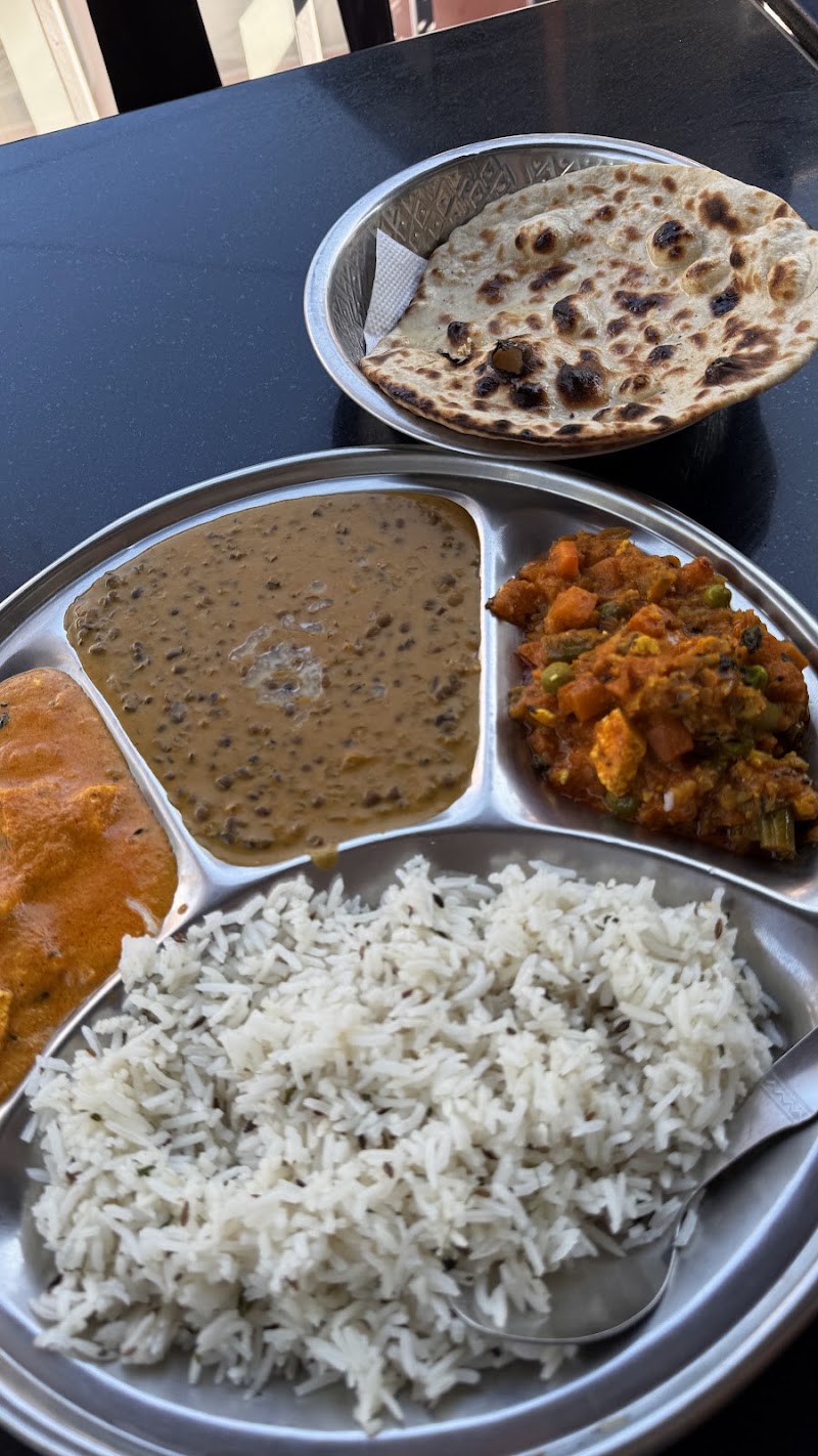 Om Shanti Vaishno Dhaba - Om Shanti Vaishno Dhaba Bhagsu Nag, Dharamshala, Himachal Pradesh 176216, India