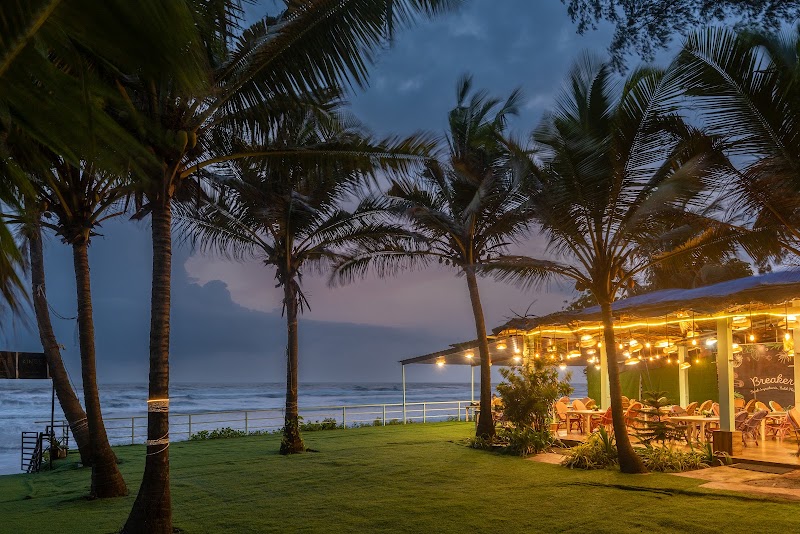 Amadi Beach Front Resort