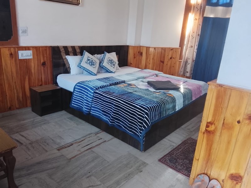 HOTEL KAILASH VIEW - HOTEL KAILASH VIEW G7P2+47P, Kalpa, Himachal Pradesh 172108, India