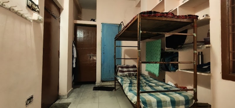 JK boys hostel - JK boys hostel P8G5+FCV, 48-11-6, Prakasham Rd, Srinagar, Dwaraka Nagar, Visakhapatnam, Andhra Pradesh 530016, India